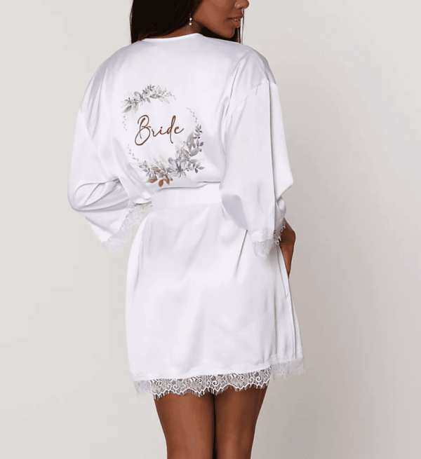 DG 12909X BRIDE ROBE WHT 1X
